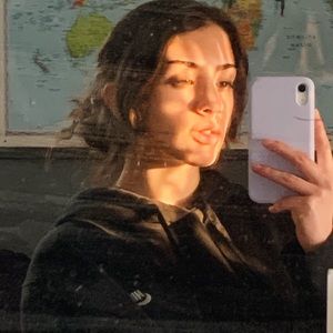 Meet your Posher, Caroline